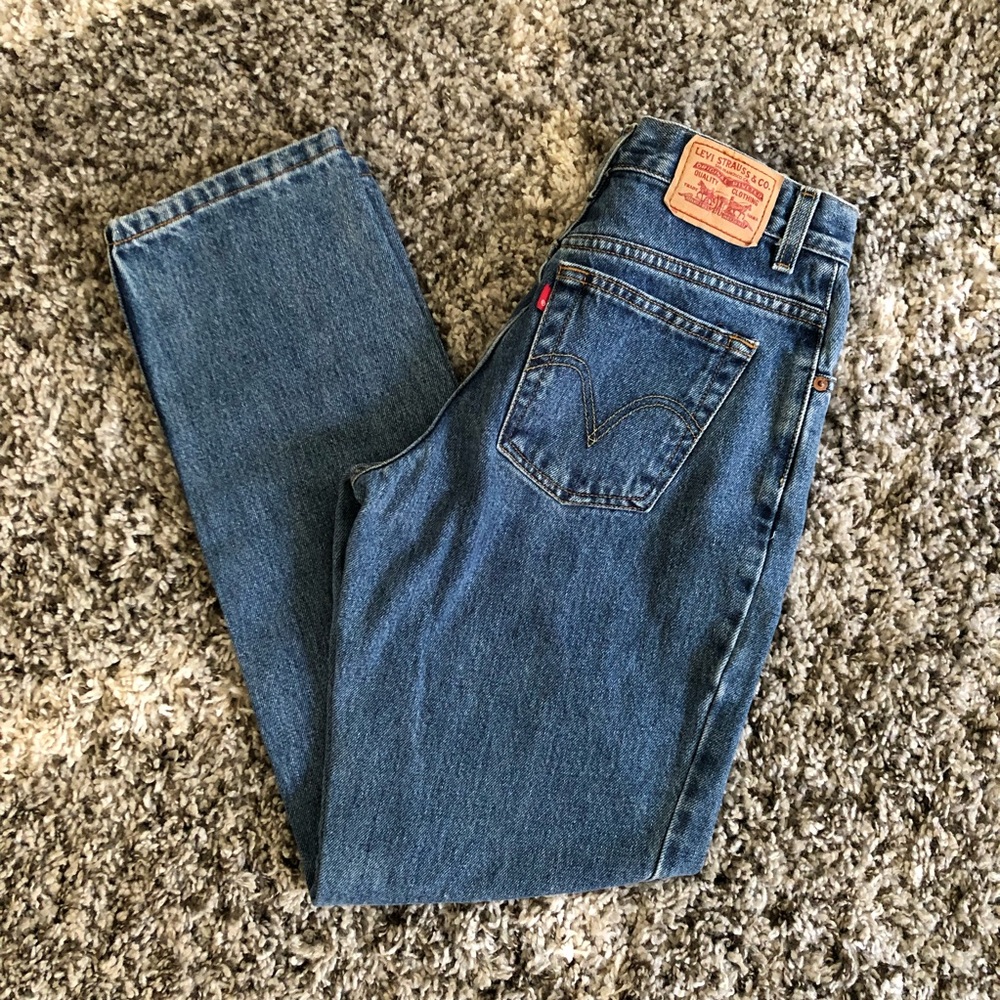 Vintage Levi Medium Dark Wash High Waisted Jeans